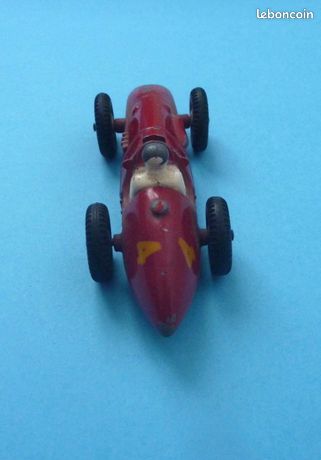 Dinky Toys 23J Ferrari F1 N°4 24h Du Mans - état Très Proche Du Neuf - France