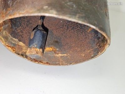 Cloche en métal argenté antique edelweiss (petit modèle