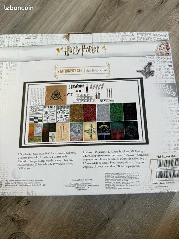 ESCUELA DE MAGIA Harry Potter 8 Doubles Feuilles 30.5cmX30.5cm+ 15X30cm Artis Decor