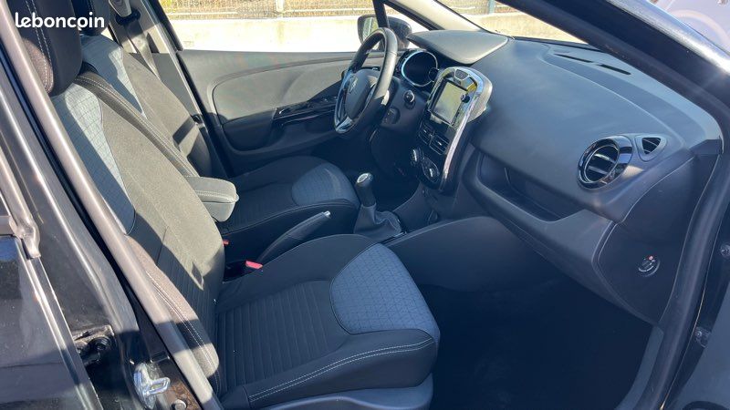 Renault Clio 4 1.5 DCI 90 INTENS (image 2)