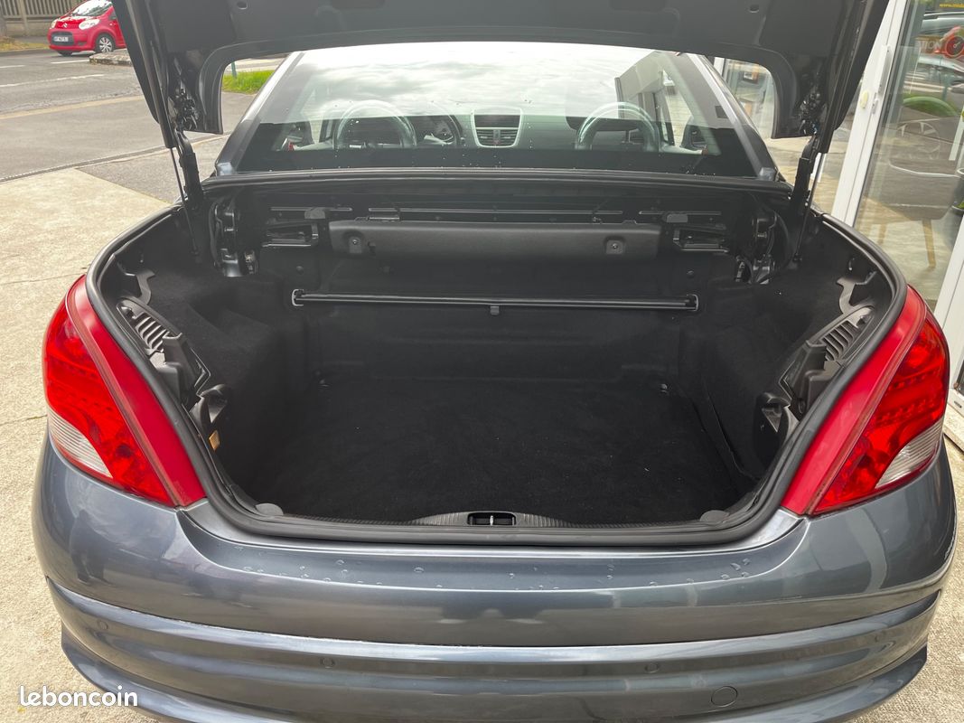 Peugeot 207 cc 1.6 hdi 110 serie-64 (image 12)
