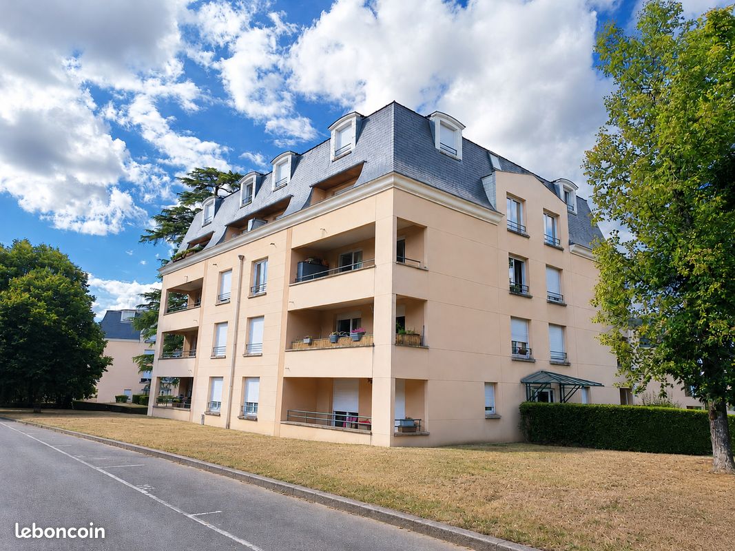 Appartement 2 pièces 48 m² · à Dammarie-les-Lys · 48 m² · 142 000 €