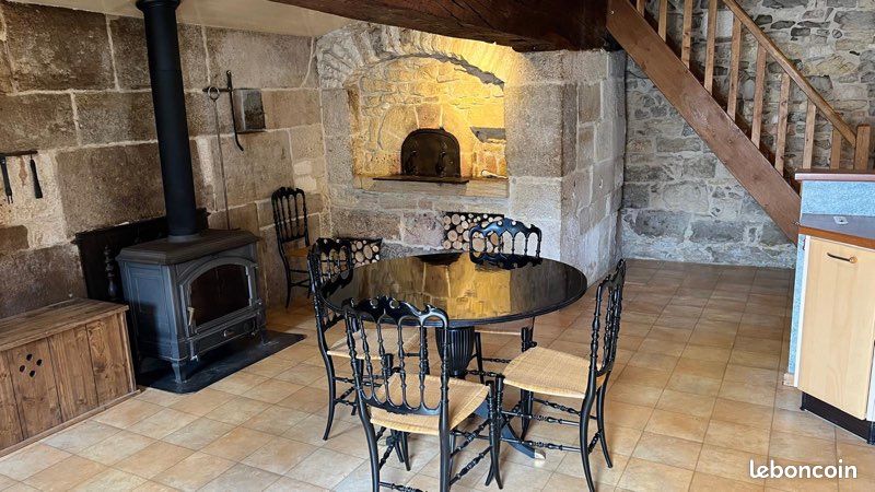Maison 6 pièces 175 m² · à Val-d'Usiers · 175 m² · 1 280 €/mois