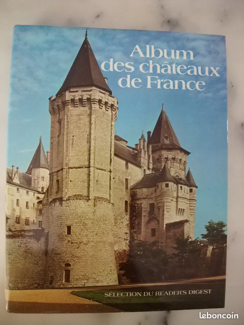 ALBUM des CHÂTEAUX DE FRANCE année 1976 (image 1)