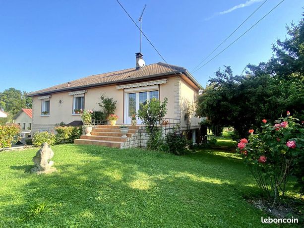 Maison 8 pièces 207 m²