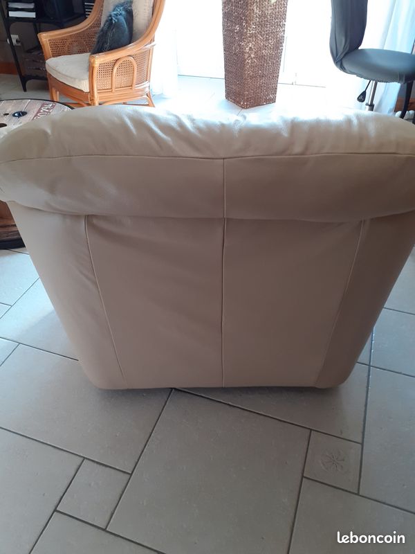 Fauteuil avec sa housse (image 5)