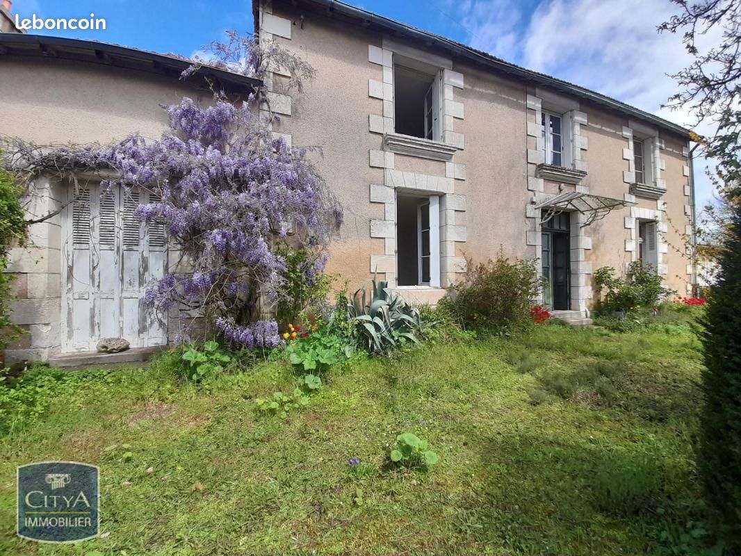 Maison 5 pièces 147 m² · à Migné-Auxances · 147 m² · 230 000 €