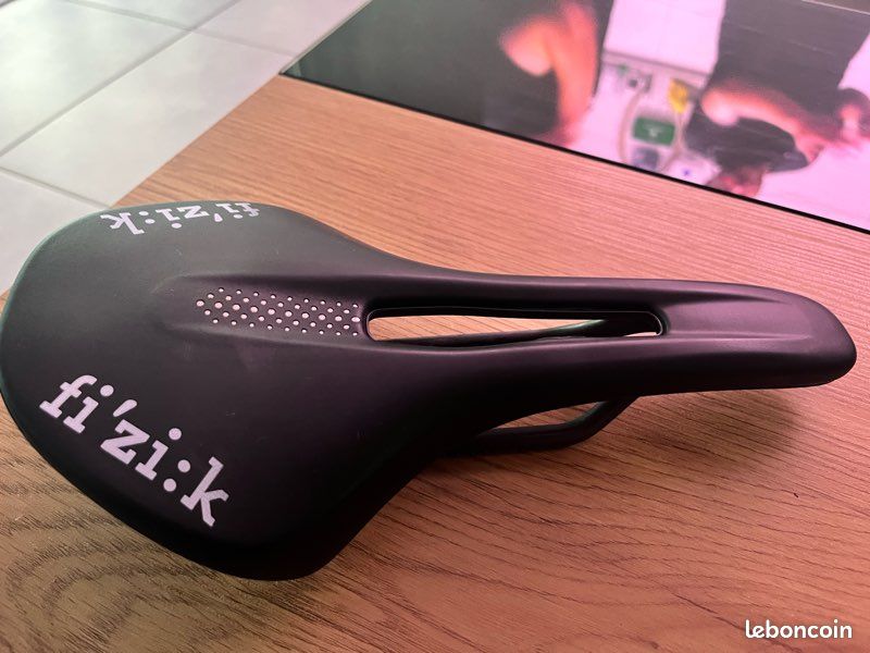 Selle antares Fizik (image 1)