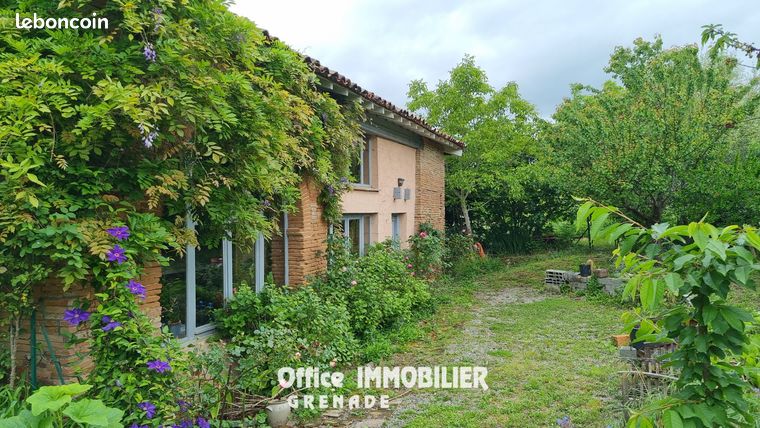 Maison 7 pièces 220 m²