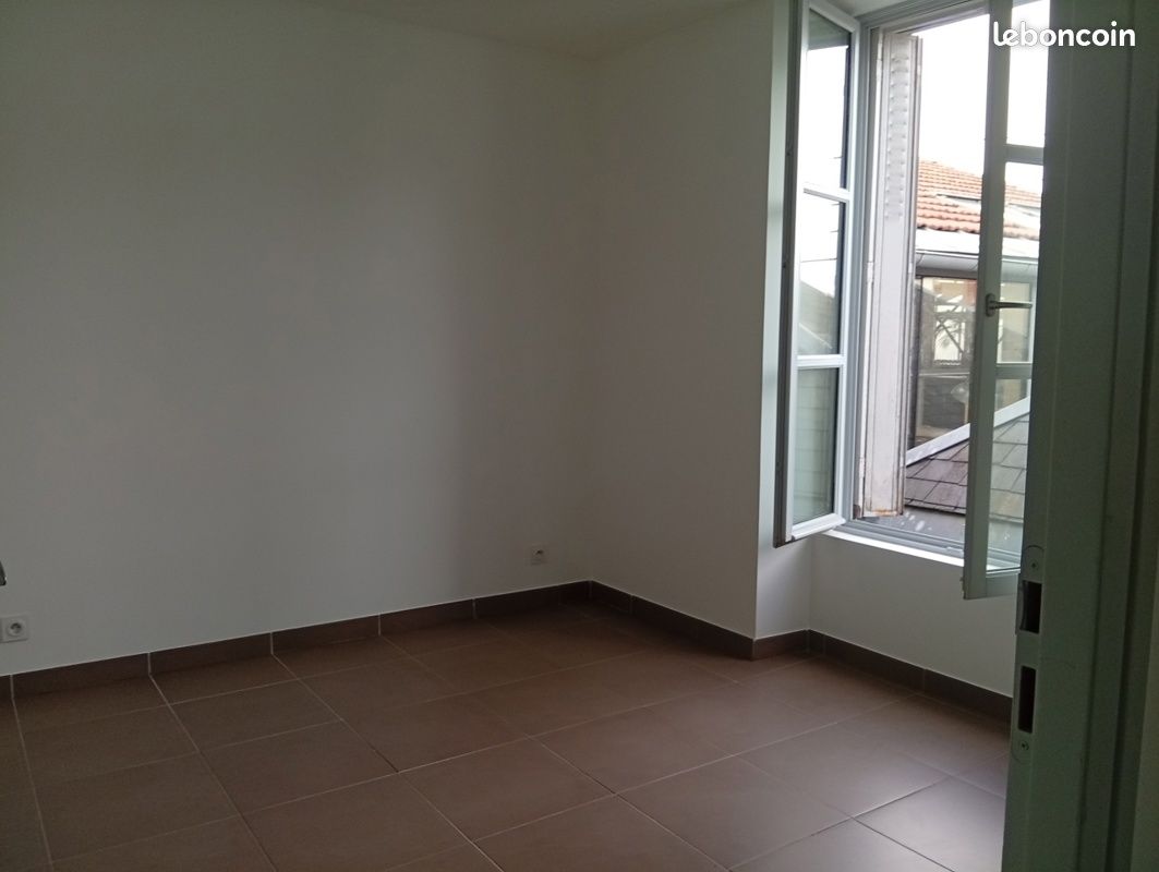 Appartement a louer blois - 2 pièce(s) - 29 m2 - Surfyn