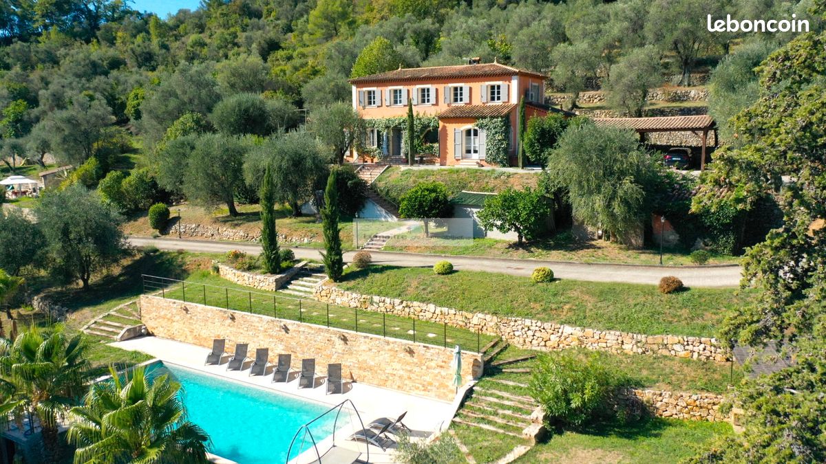 Maison 6 pièces 195 m² · à Grasse · 195 m² · 1 100 000 €
