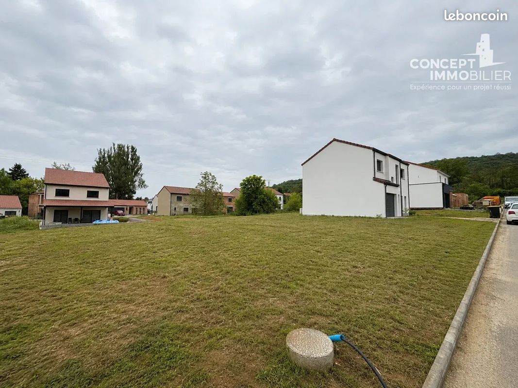 Terrain 600 m² · à Fameck · 600 m² · 159 900 €