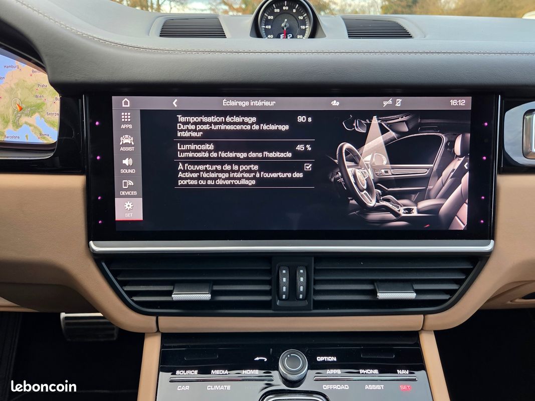 Porsche cayenne 4.0 460 gts bva (image 25)