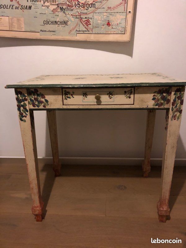 Bureau ancien customisé (image 1)