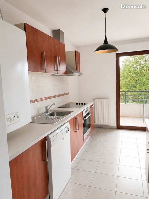 Appartement 3 pièces 68 m² · à Talloires-Montmin · 68 m² · 1 300 €/mois