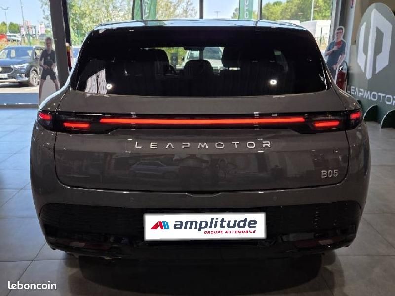 Leapmotor B05 BEV 218ch Pro Max 67,1 kWh Design (image 6)