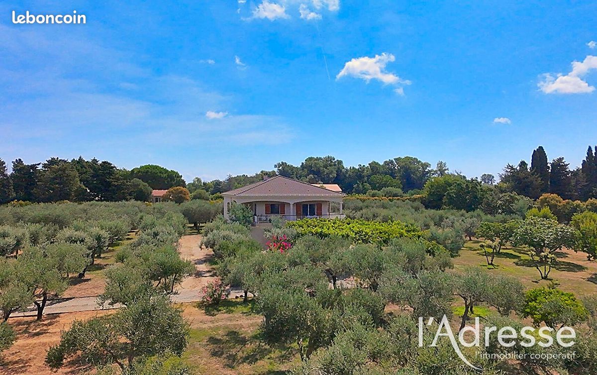 Maison 8 pièces 202 m² · à Lucciana · 202 m² · 690 000 €