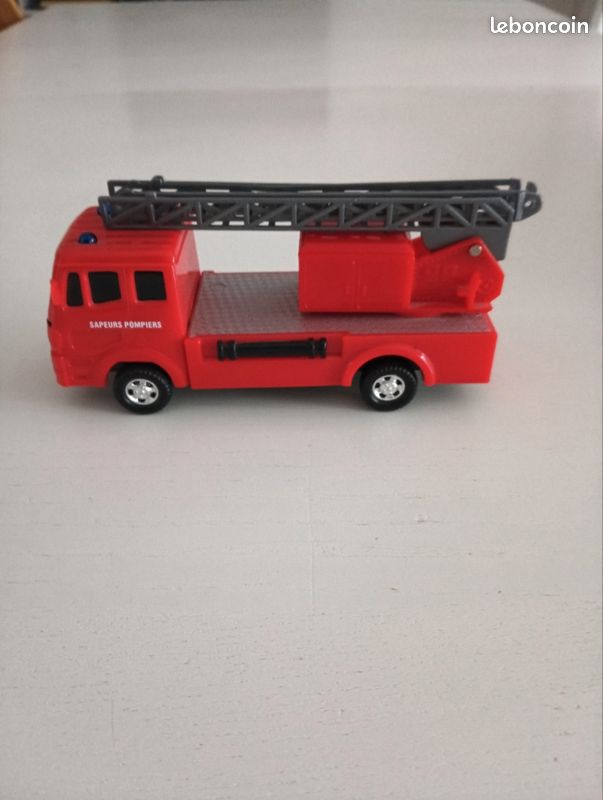Camion de pompier (image 3)