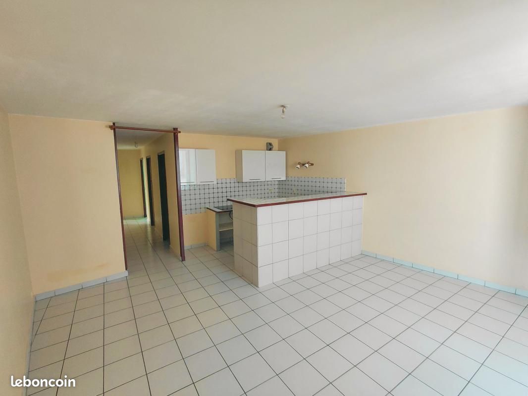Appartement 3 pièces 59 m² · à Aubenas · 59 m² · 70 000 €