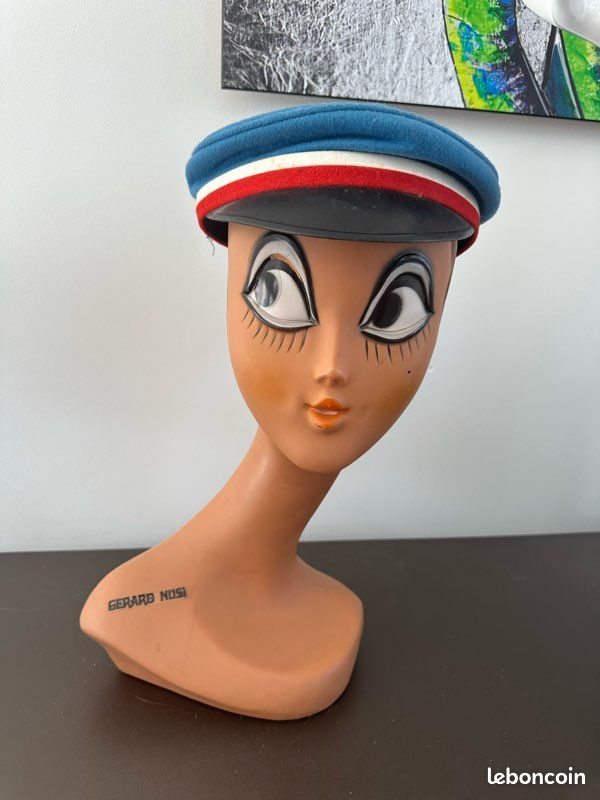 Casquette vintage tricolore en feutre – Style uniforme / fanfare / rétro (image 1)