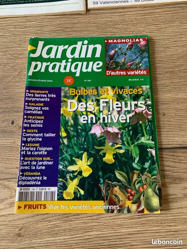Magazines (image 4)