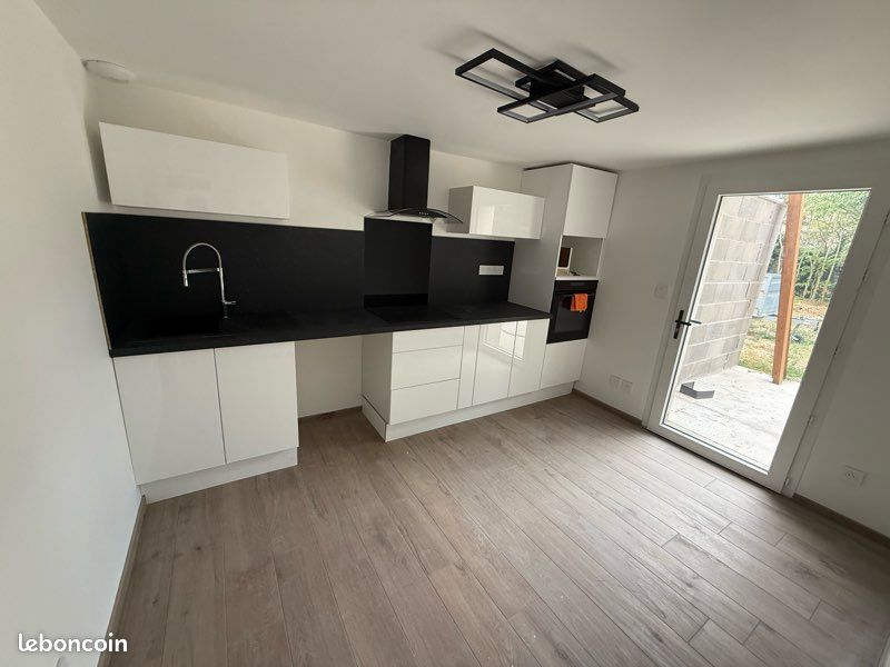 Maison 5 pièces 85 m² · à Montmerle-sur-Saône · 85 m² · 1 290 €/mois