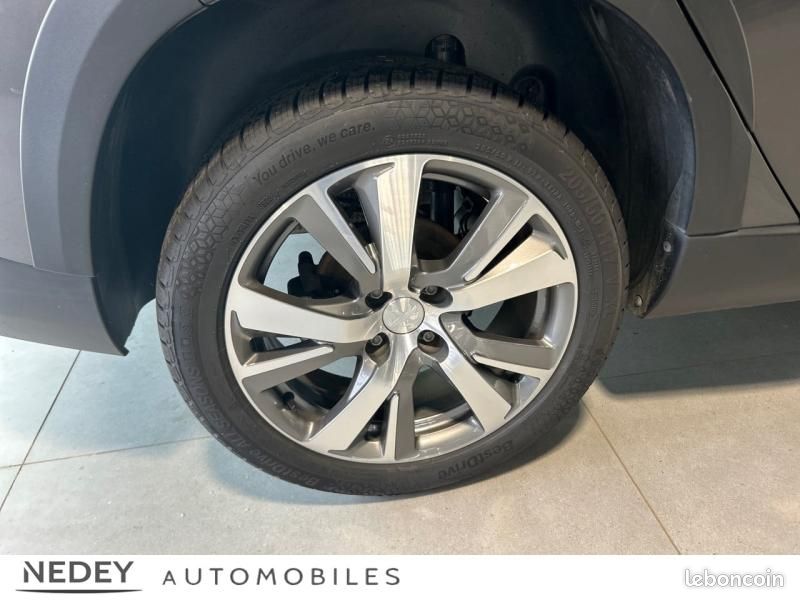 Peugeot 2008 1.2 PureTech 110ch E6.c Allure S&S 5cv (image 13)