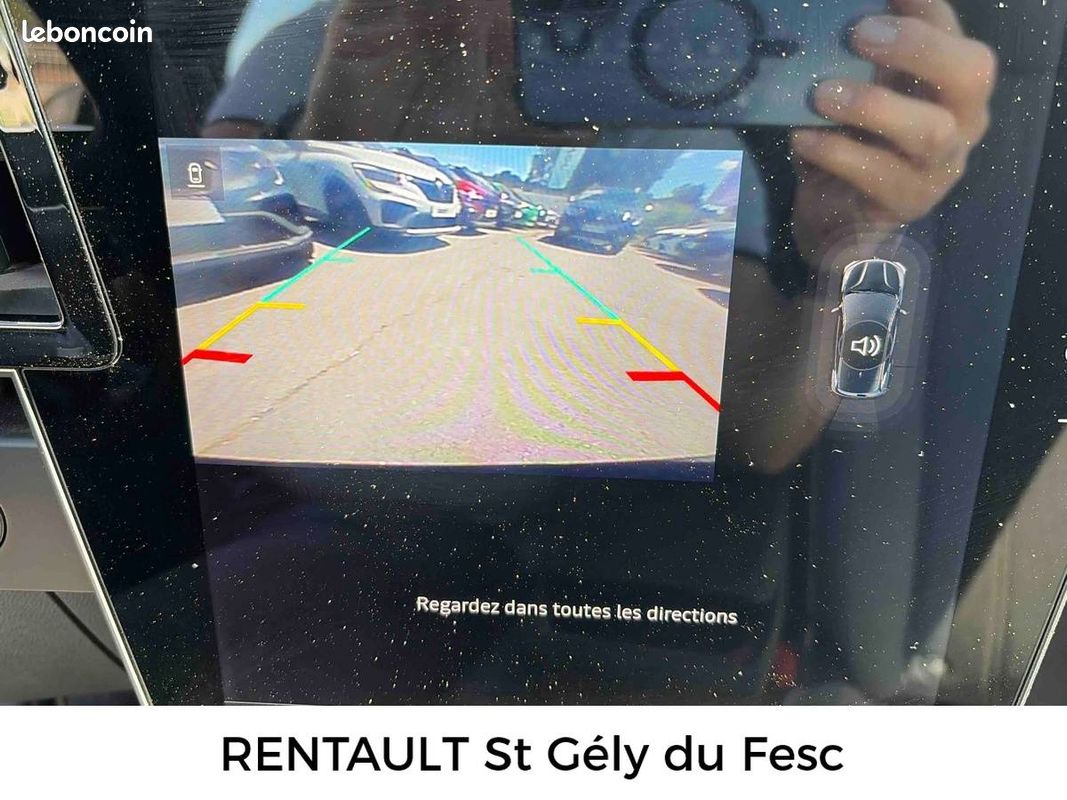 RENAULT Megane E-Tech EV60 130ch super charge Evolution ER (image 18)
