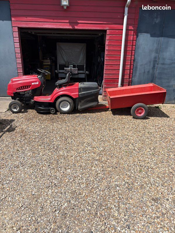 Tracteur tondeuse MTD smart 125 RE (image 1)