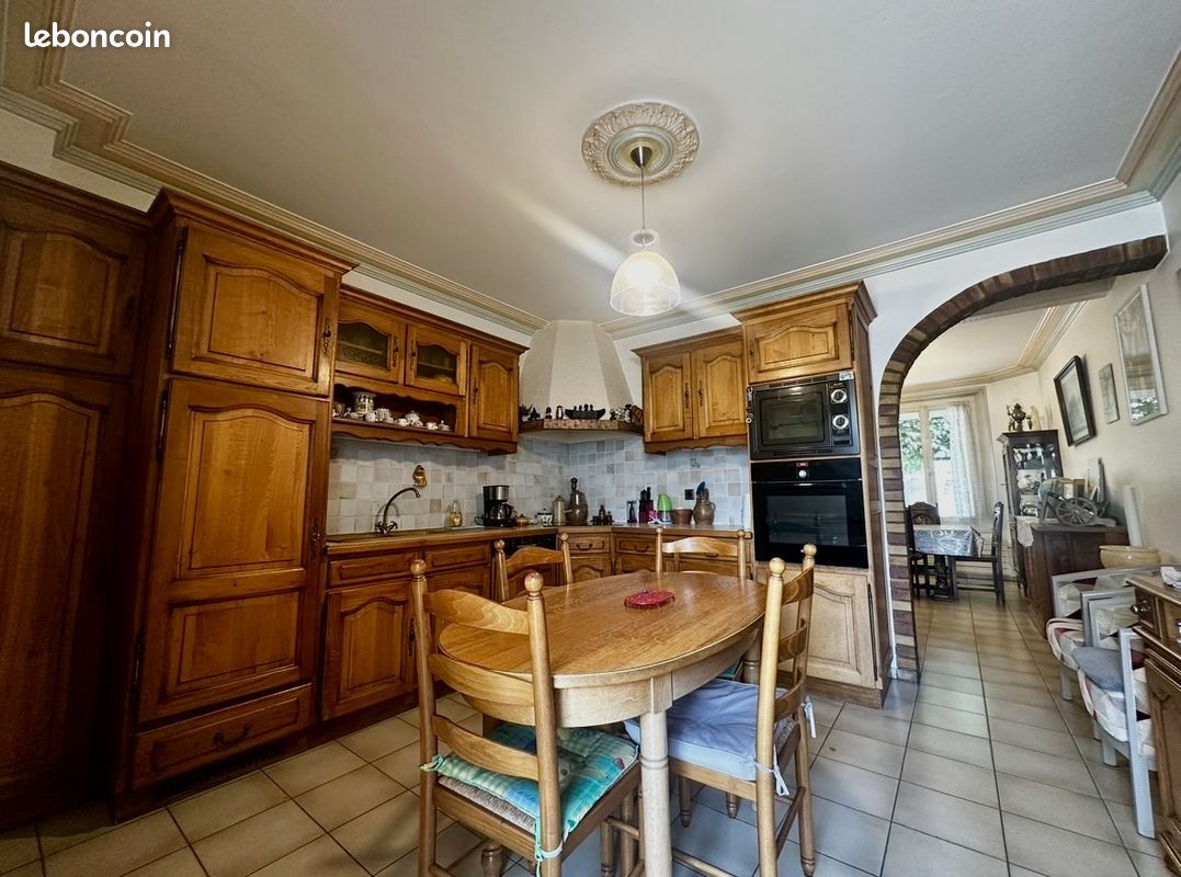 Maison 5 pièces 100 m² · à Rennes · 100 m² · 330 000 €