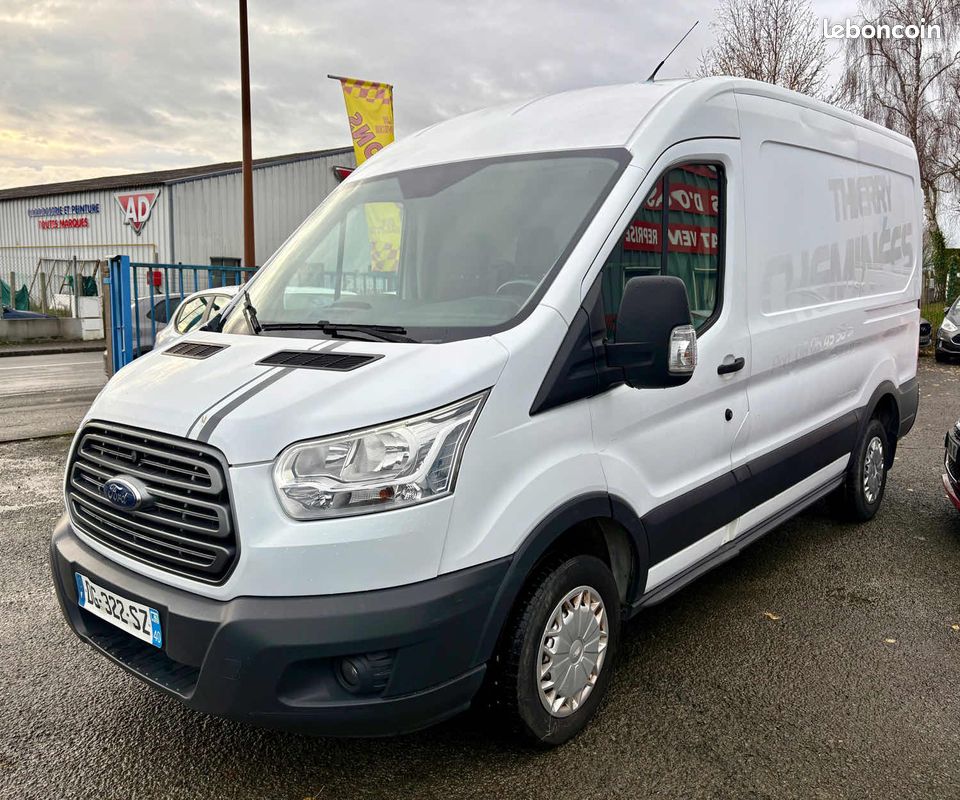 Ford transit (image 2)