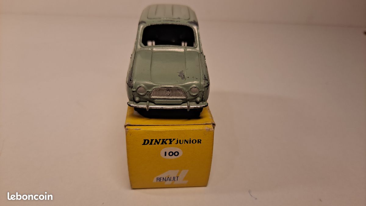 JOUET ANCIEN DINKY Toys Meccano Renault 4L 518 Fabriqué En France EUR