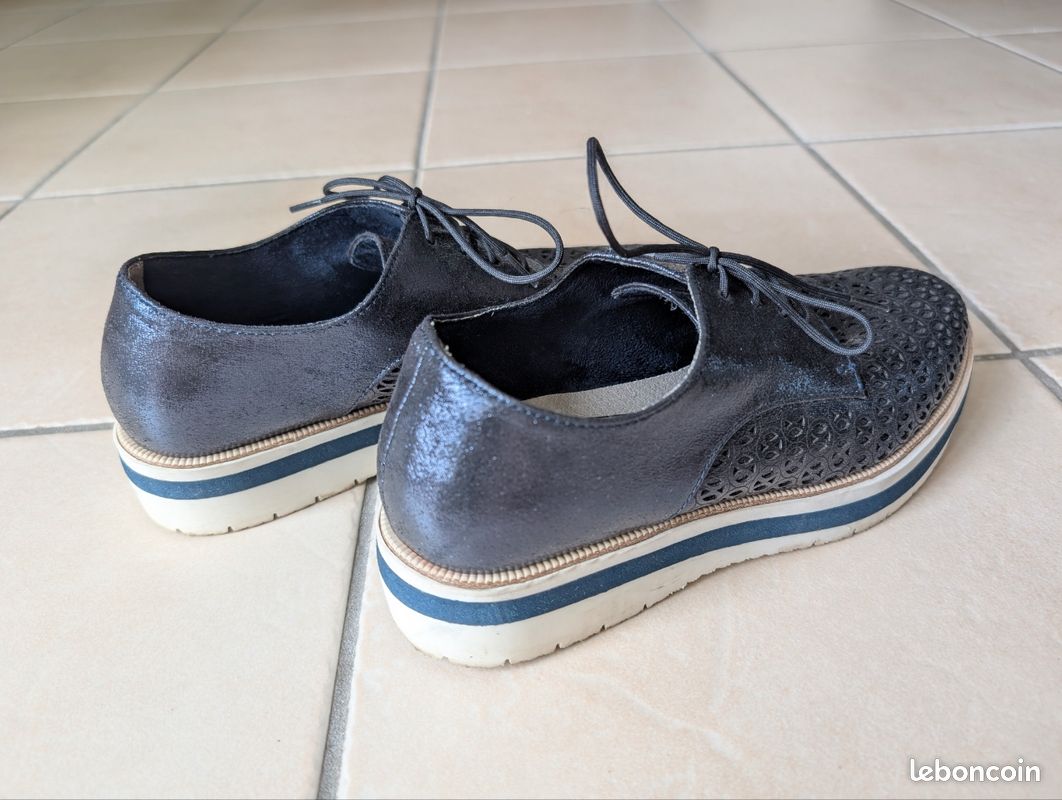 Tamaris 23753 Pewter Derbies compensées bleu marine métallisé