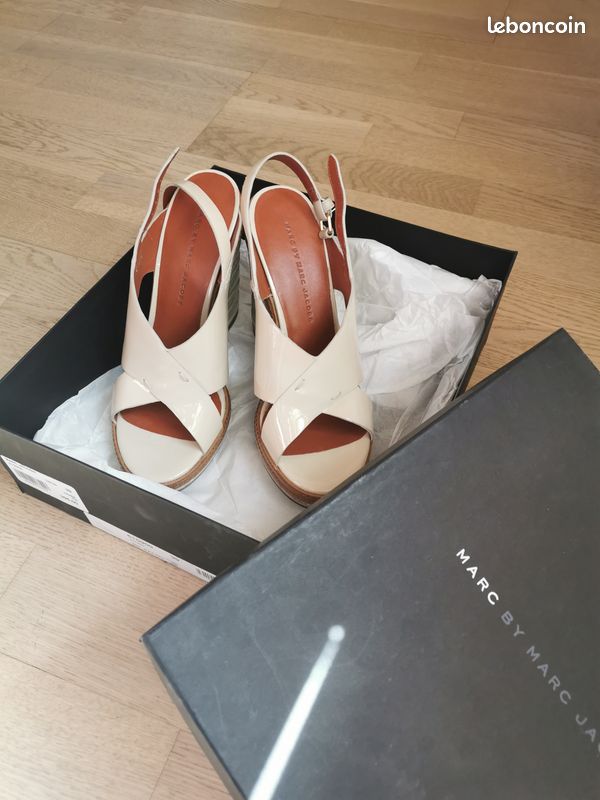 Sandales hautes compensées Marc Jacobs NEUVES Taille 39 (image 2)