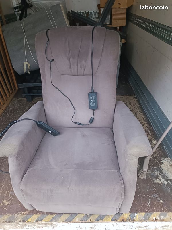 Fauteuil massant électrique (image 4)