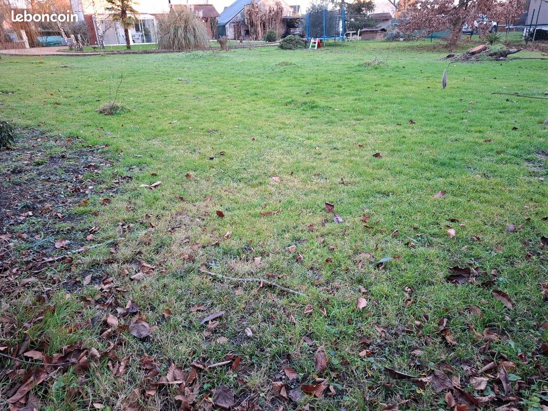 Terrain a construire · à Larçay · 115 000 €