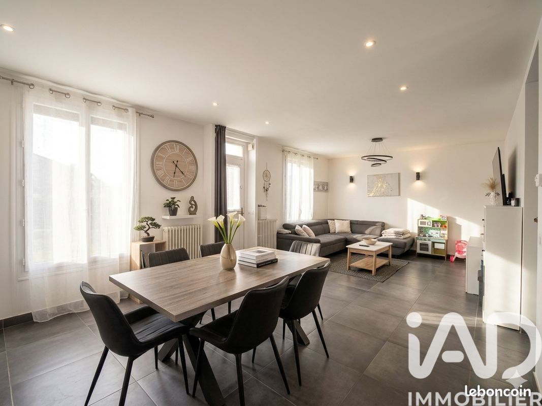 Maison 4 pièces 85 m² · à Chilly-Mazarin · 85 m² · 346 000 €