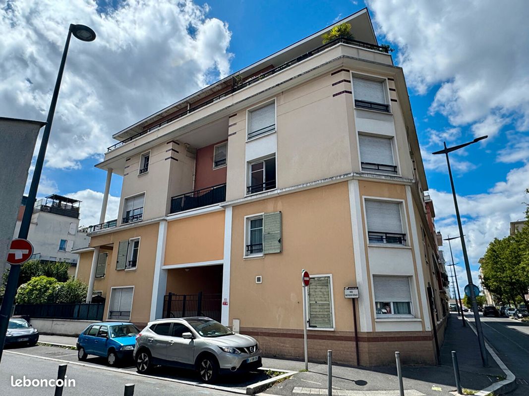 Appartement 4 pièces 66 m² · à Bobigny · 66 m² · 244 000 €