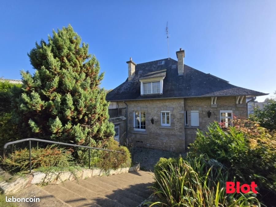 Maison 5 pièces 146 m² · à Fougères · 146 m² · 278 250 €
