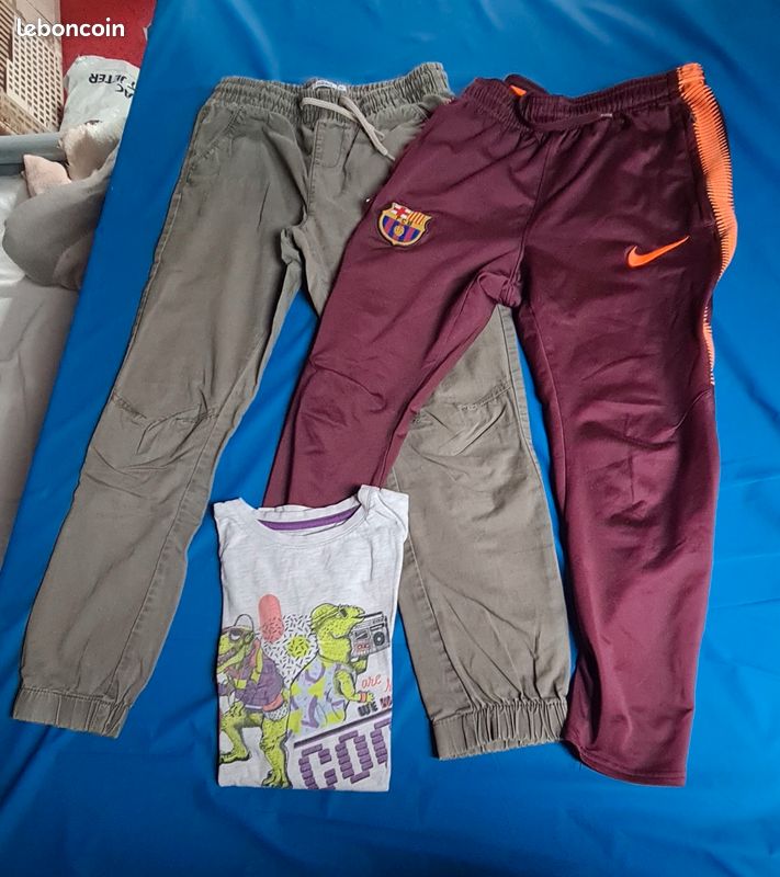 Lot de vêtements garçon 10 ans (image 2)