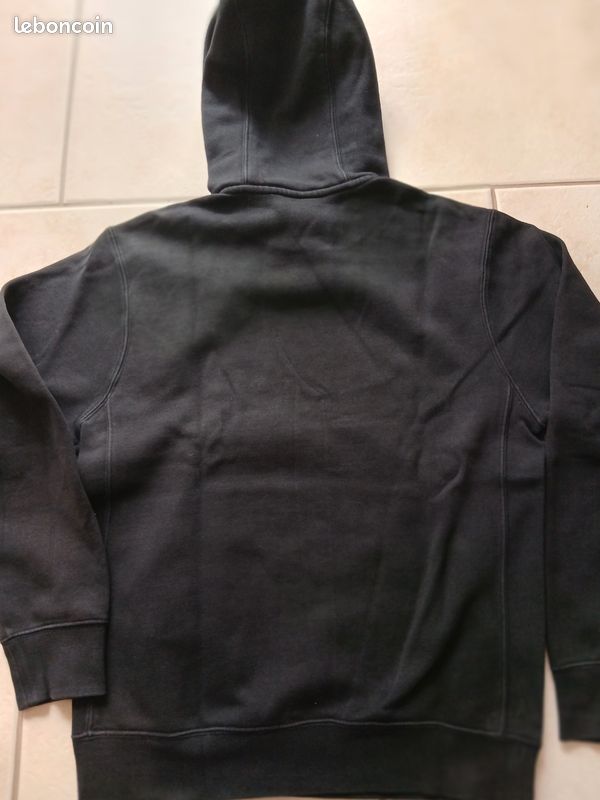 Sweat (image 3)