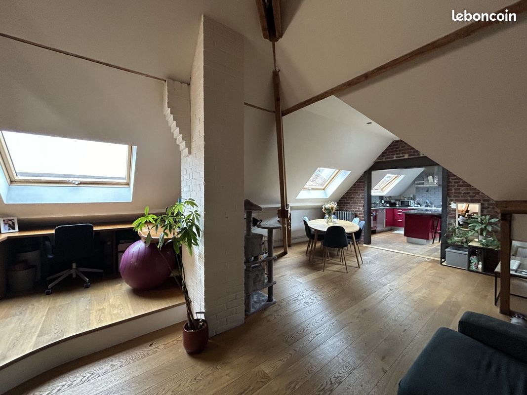 Appartement 3 pièces 92 m² · à Amiens · 92 m² · 1 000 €