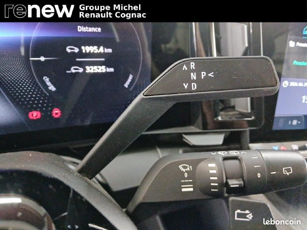 Renault Mégane E-TECH EV40 130ch standard charge Equilibre (image 12)