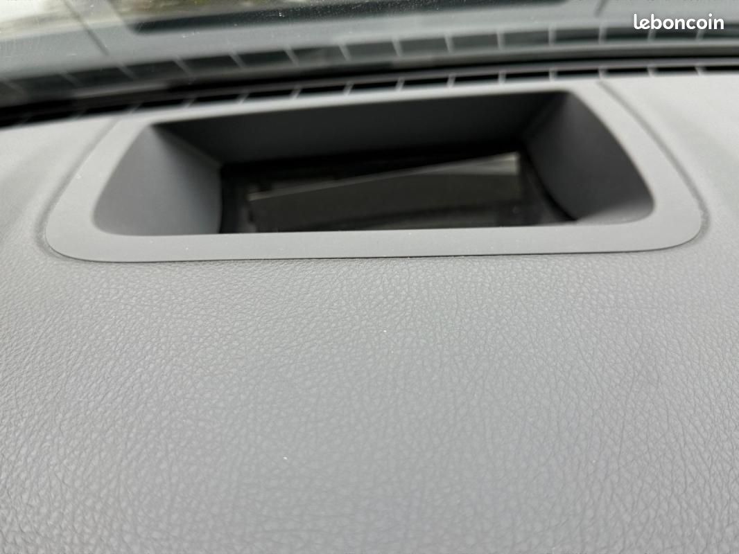 Bmw m5 f10 drivelogic 7 / restylee full options (image 8)
