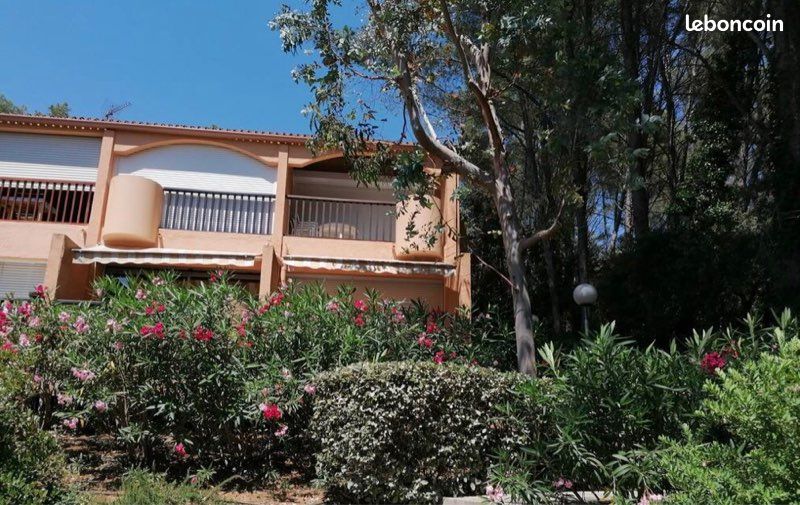 Charmant studio bord de mer piscine (image 3)