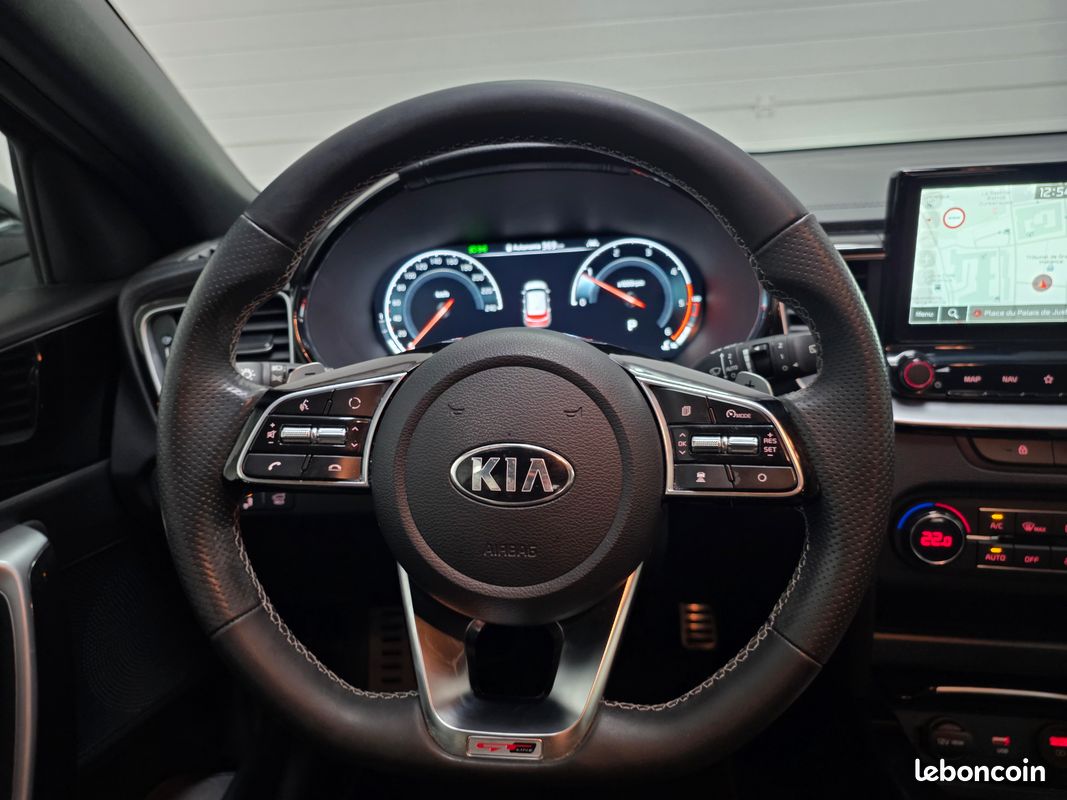 Kia Ceed SW 1.6 CRDI 136 GT-Line DCT7 (Caméra, LED, GPS, BVA) (image 14)
