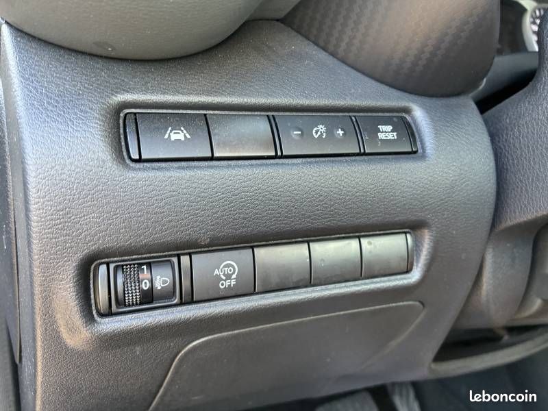 Nissan Juke DIG-T 114 DCT7 N-Connecta (image 15)