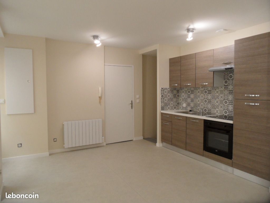 Appartement 3 pièces 55 m² · à Clermont-Ferrand · 55 m² · 695 €