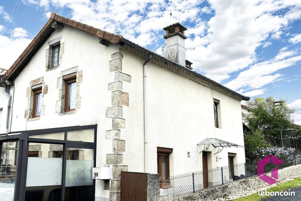 Maison 5 pièces 96 m² · à La Chapelle-Agnon · 96 m² · 91 000 €