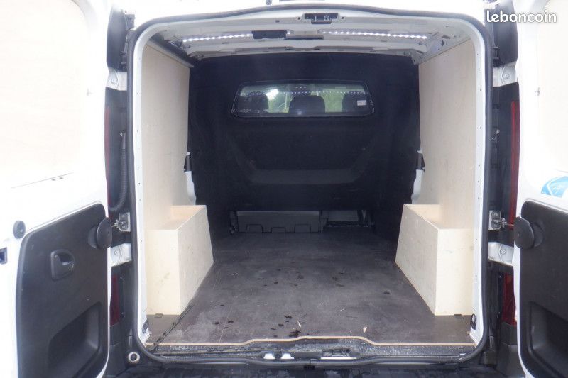 Renault TRAFIC III FG L2H1 3T 2.0 BLUE DCI 150CH CABINE APPROFONDIE ADVANCE AUTO -25 (image 11)